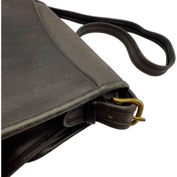 Vintage Coach NYC Black Leather Spectator Shoulder Bag Turnlock Adjustable Strap - Picture 4 of 7